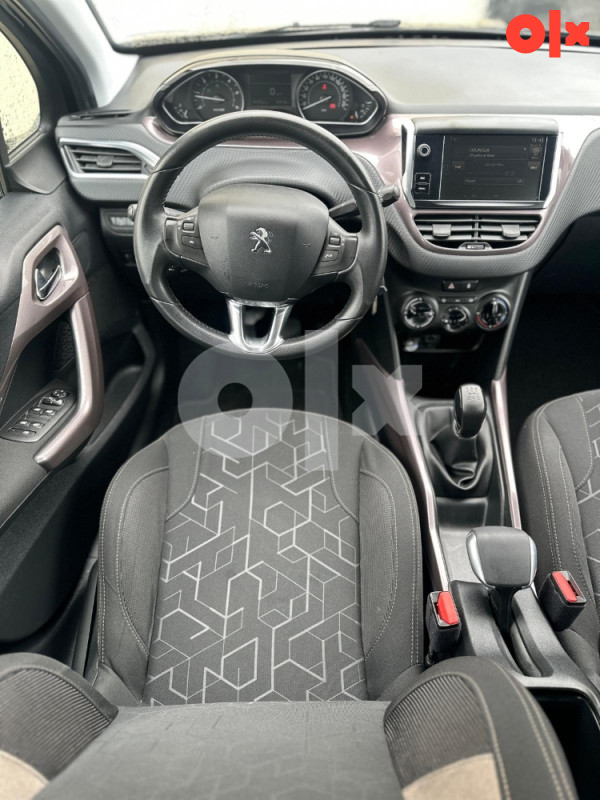 Peugeot 2008 1.6 e-HDi 68 KW 2015 god.