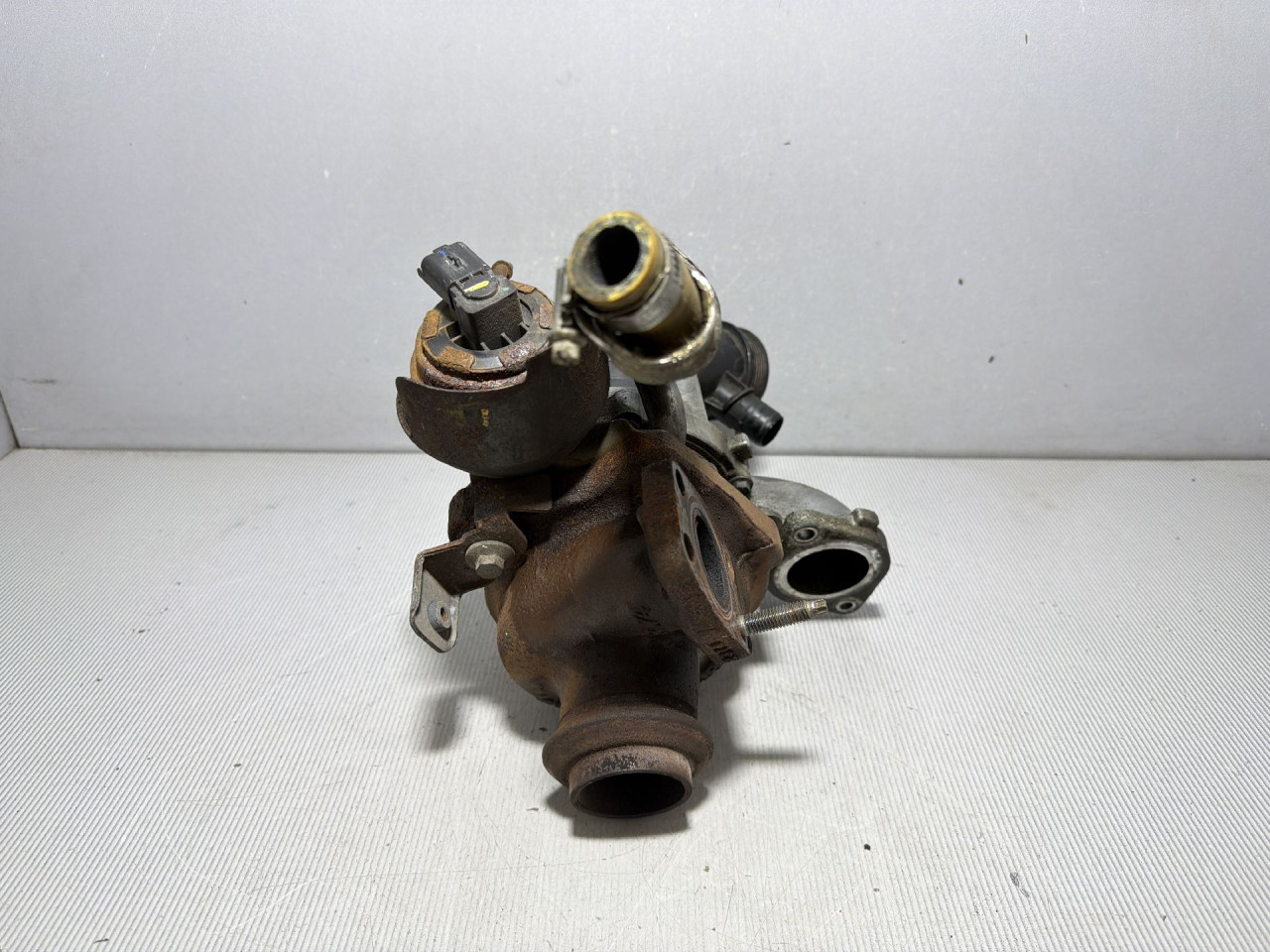 DIJELOVI TURBINA PEUGEOT 3008 > 13-16 1.6 9686120680