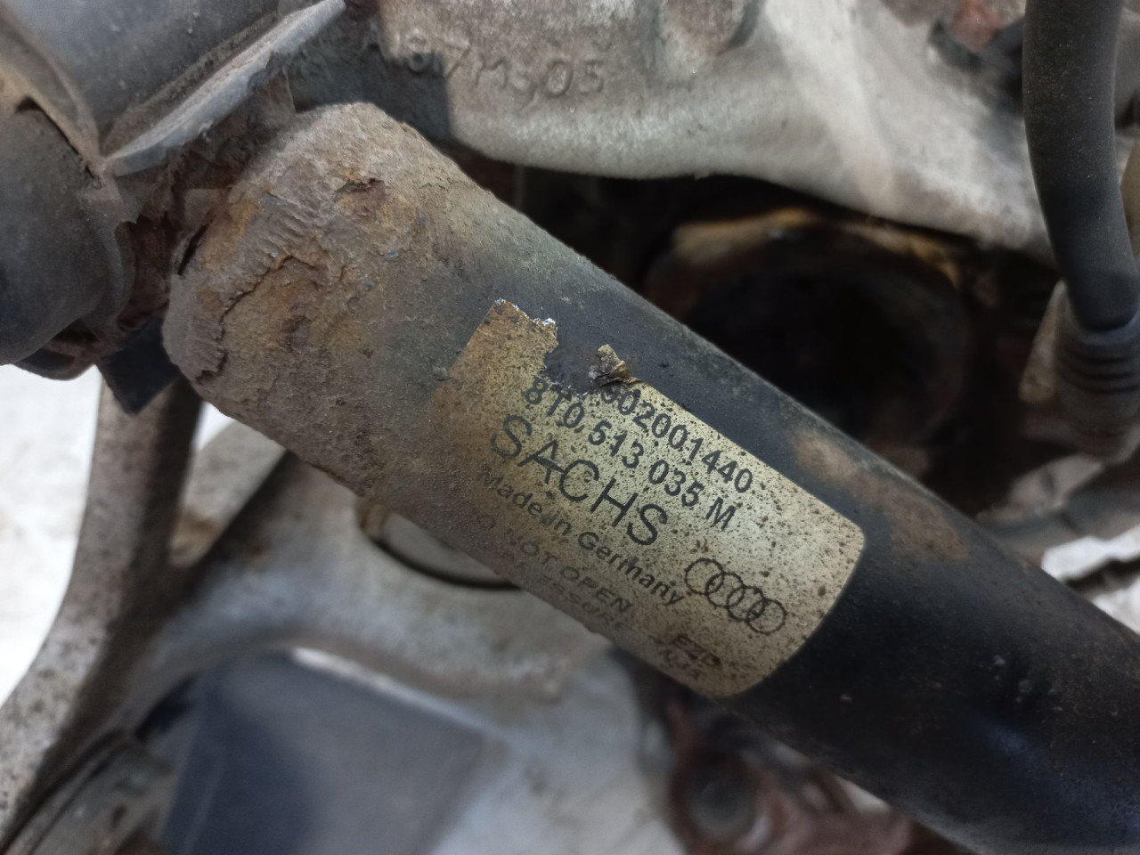 DIJELOVI AMORTIZER AUDI A4 (B8) > 07-11 8T0513035M