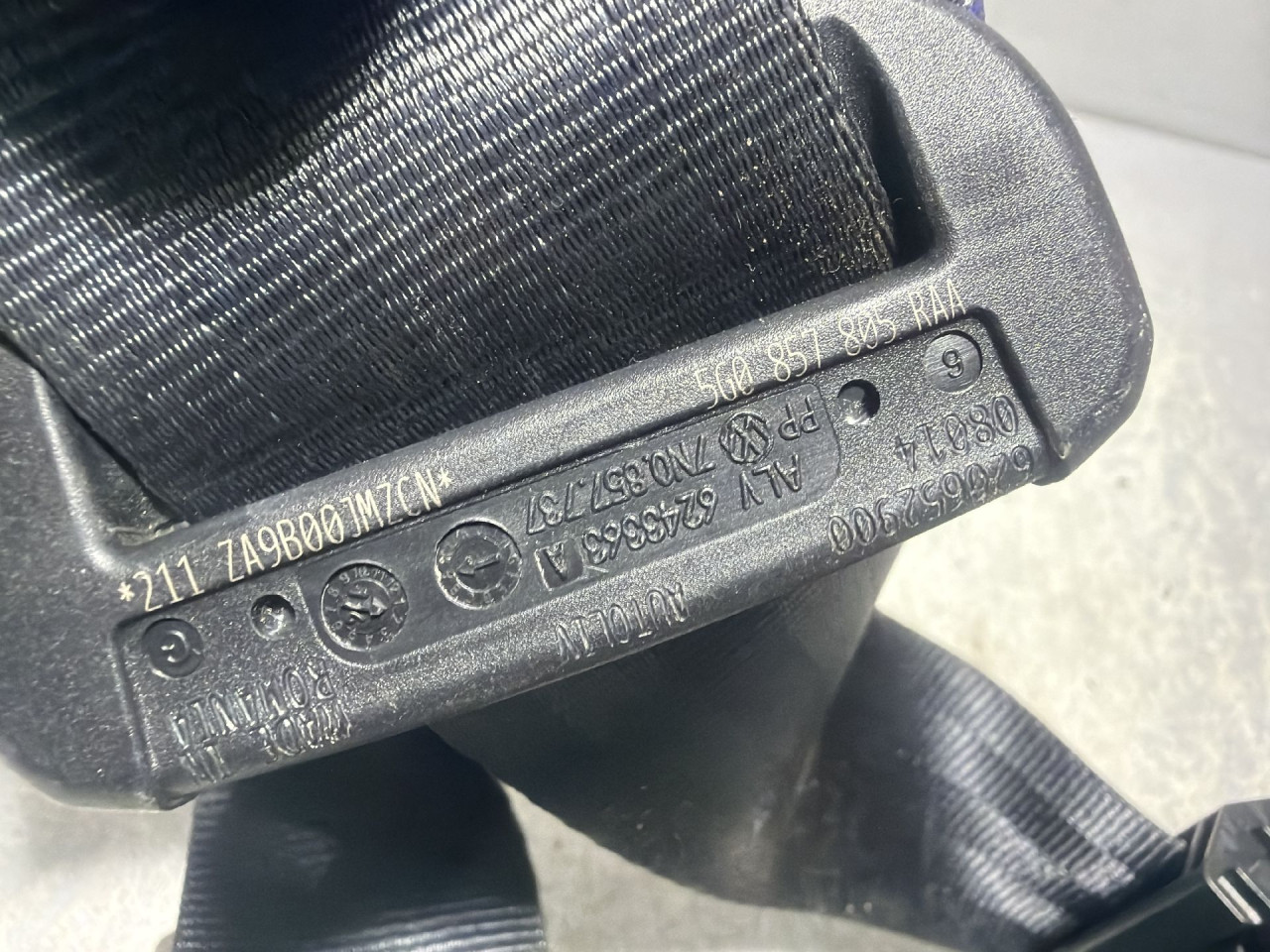 DIJELOVI POJAS VW GOLF 7 > 12-16 5G0857805