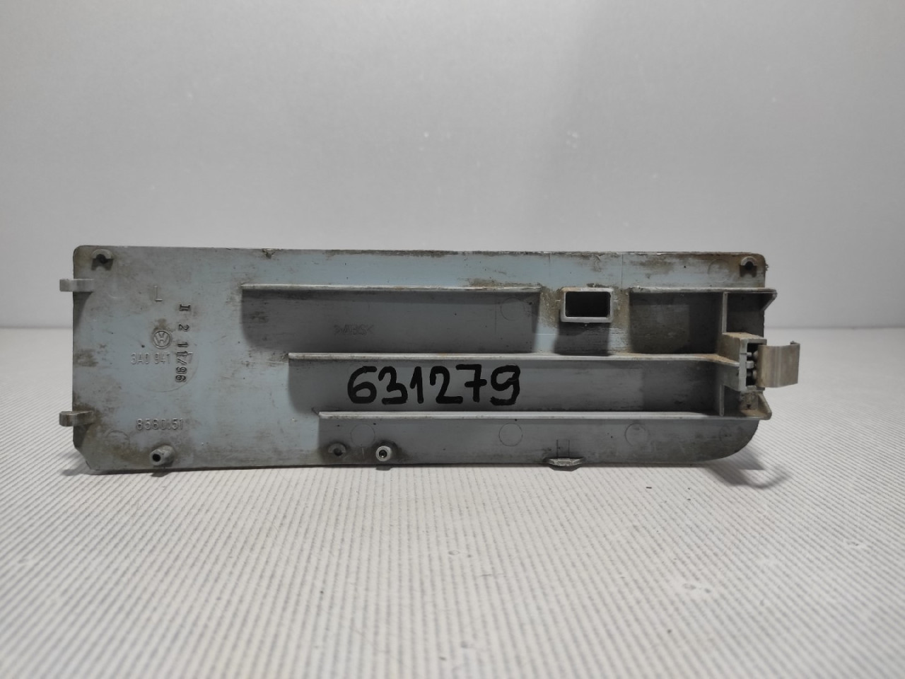 KATADIOPTER VW PASSAT B4 > 93-96 3A0941777