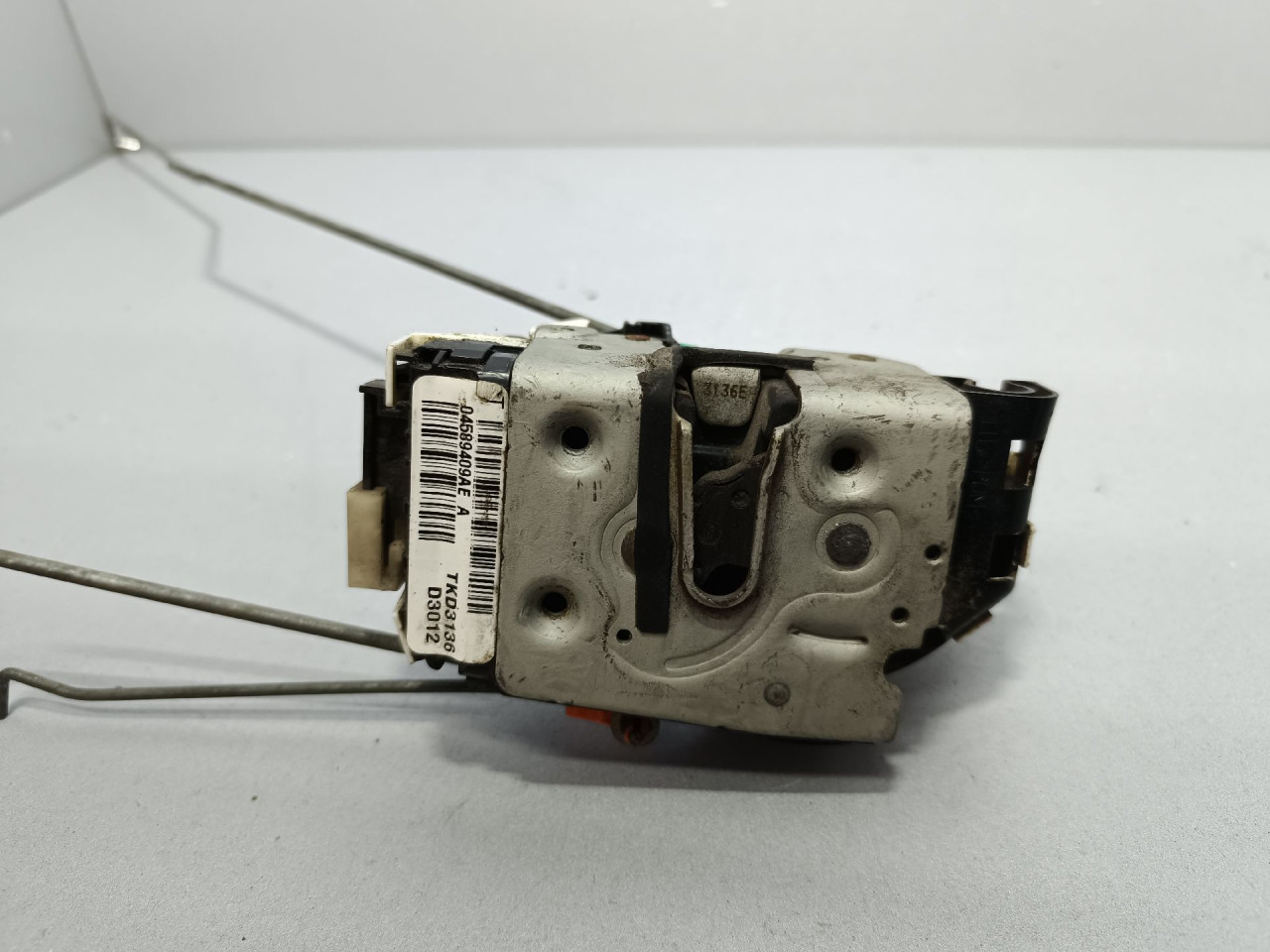 DIJELOVI BRAVA VRATA JEEP COMPASS > 07-11 04589409AE