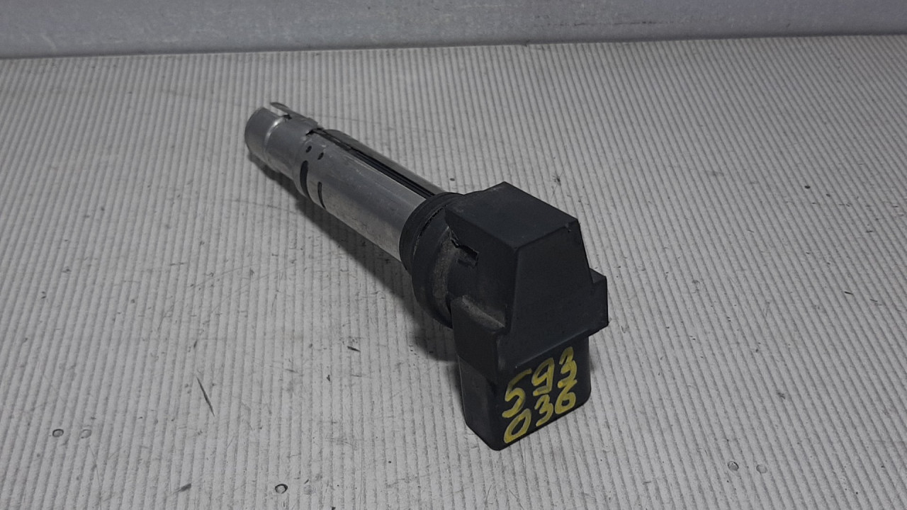 DIJELOVI BOMBINA VW PASSAT B7 > 10-14 036905715F