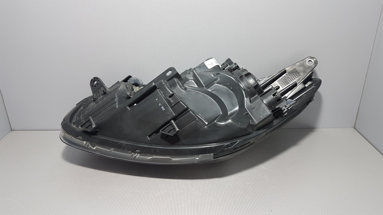 DIJELOVI FAR KIA PICANTO > 11-15 921021Y0