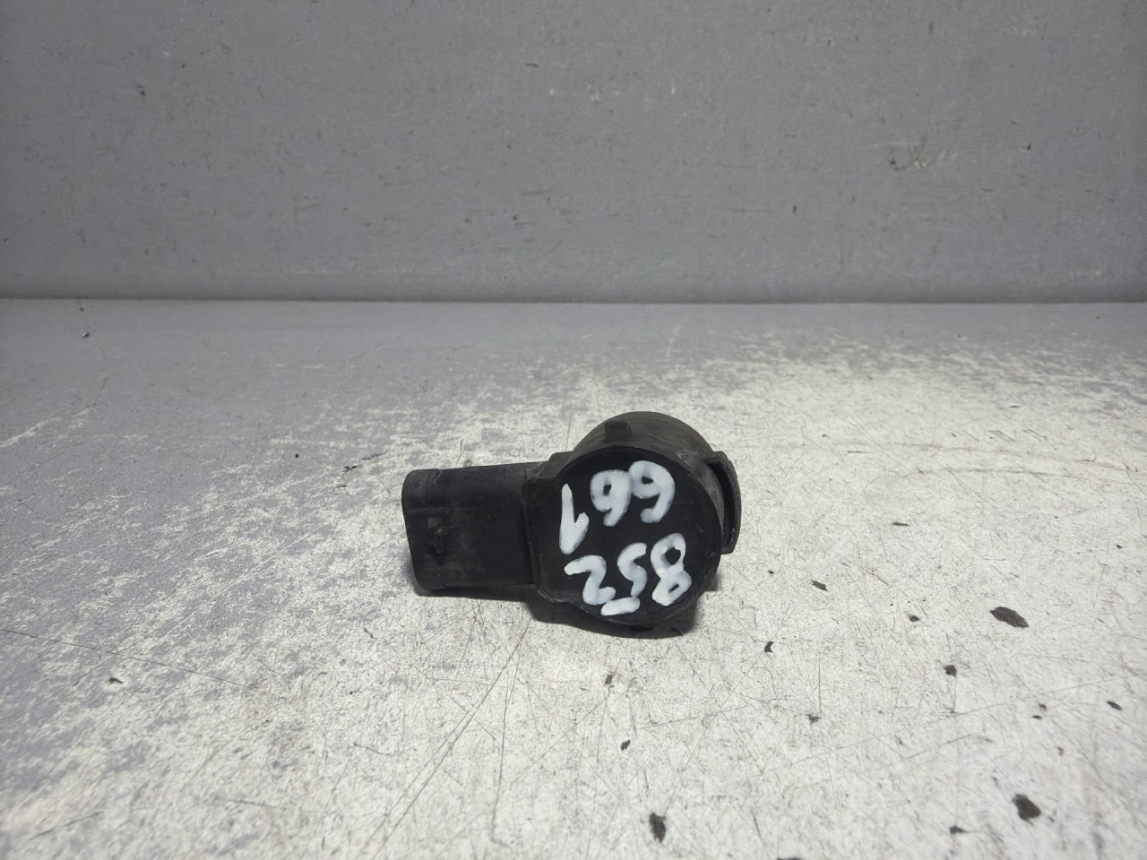 DIJELOVI PARKING SENZOR AUDI A4 (B9) > 15-18 5Q0919275B
