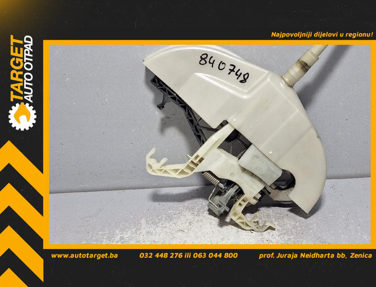 DIJELOVI RUCKA VRATA VW CADDY > 10-15 2K0843351D