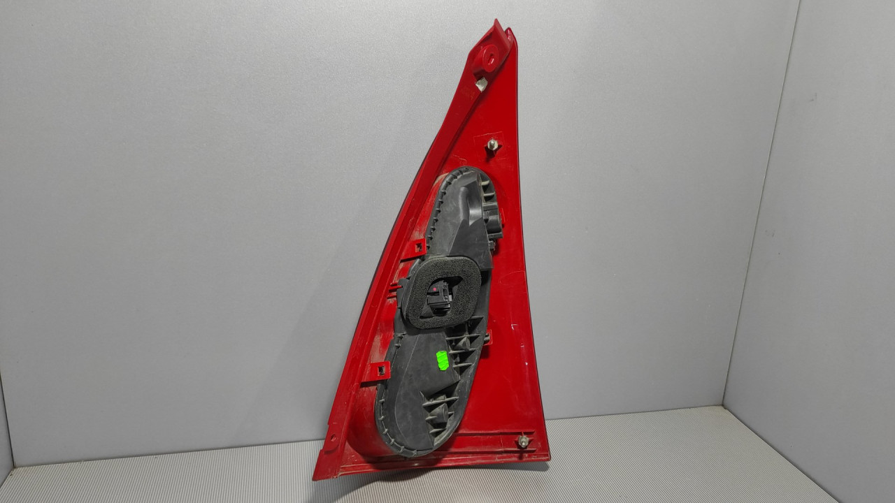 STOP SVJETLO PEUGEOT 107 > 09-12 815600H040