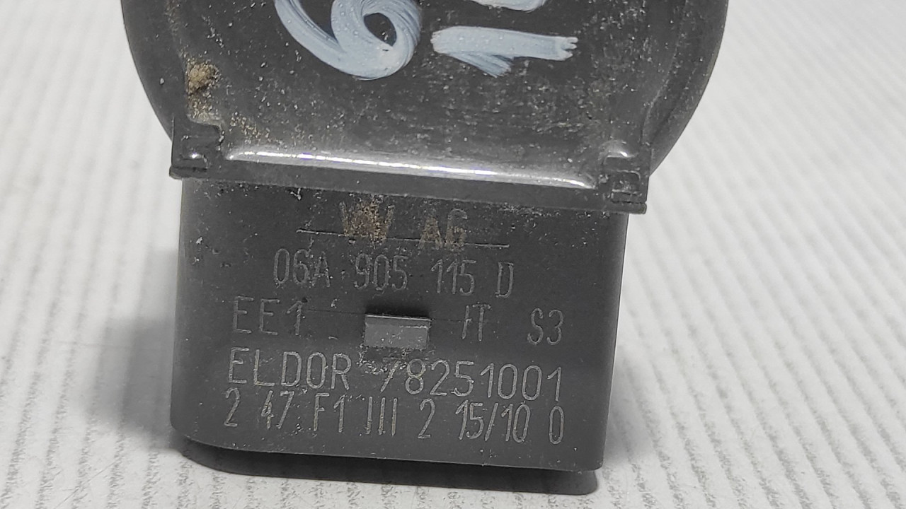 DIJELOVI BOMBINA AUDI A3 > 96-03 06A905115D