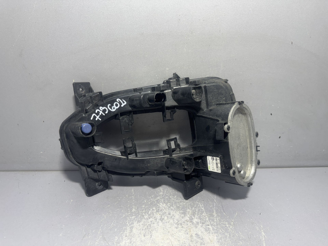 DIJELOVI DNEVNO SVJETLO VW T-ROC > 17- 2GA941055K
