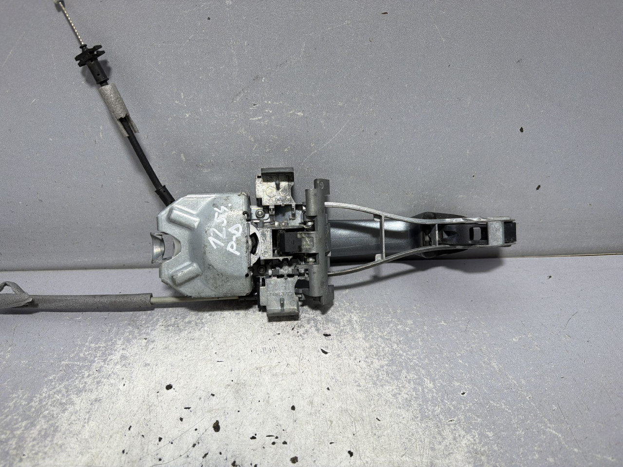 DIJELOVI RUCKA VRATA VOLVO XC60 > 13-17 2.0 39879658