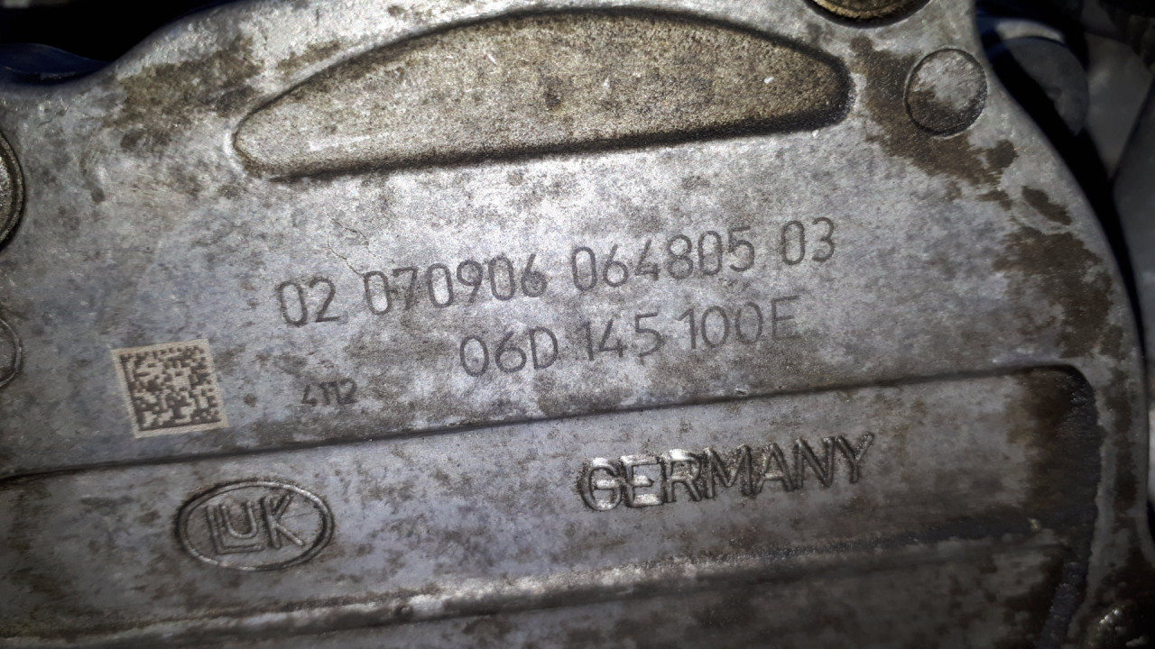 VAKUM PUMPA SKODA OCTAVIA > 04-08 06D145100E