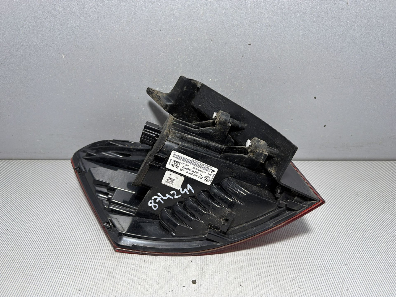 DIJELOVI STOP SVJETLO VW T-ROC > 17- 1.0 2GA945096C