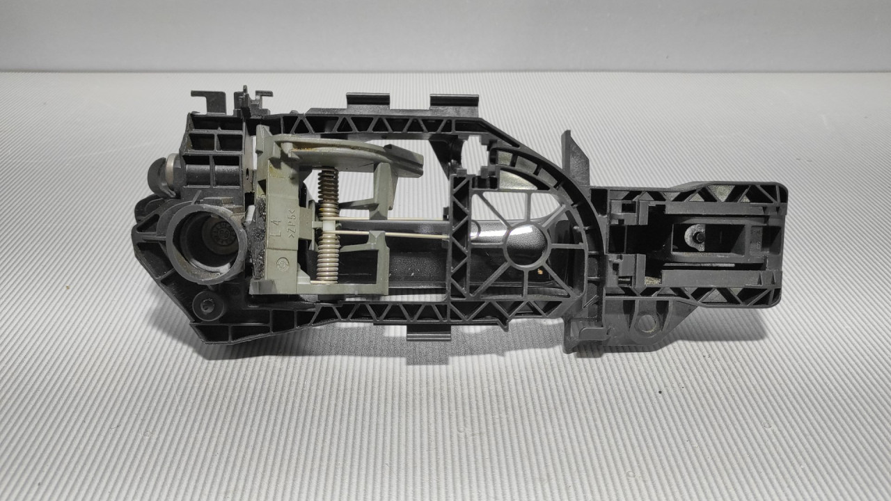 RUCKA VRATA VW PASSAT B7 > 10-14 3C0837885J