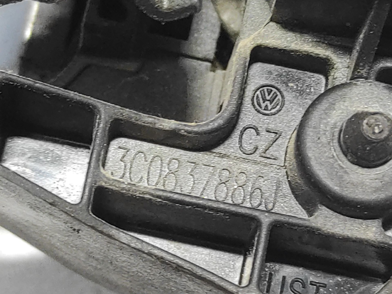 RUCKA VRATA VW PASSAT B7 > 10-14 3C0837886J
