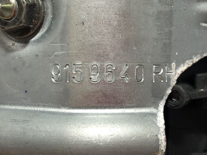 DIJELOVI RUCKA VRATA VOLVO V70 > 05-07 9159640