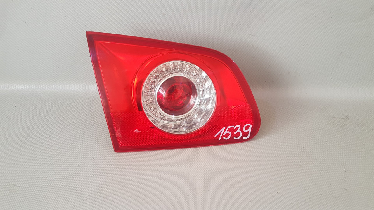 STOP SVJETLO VW PASSAT B6 > 05-10 VW054015 3C9945093