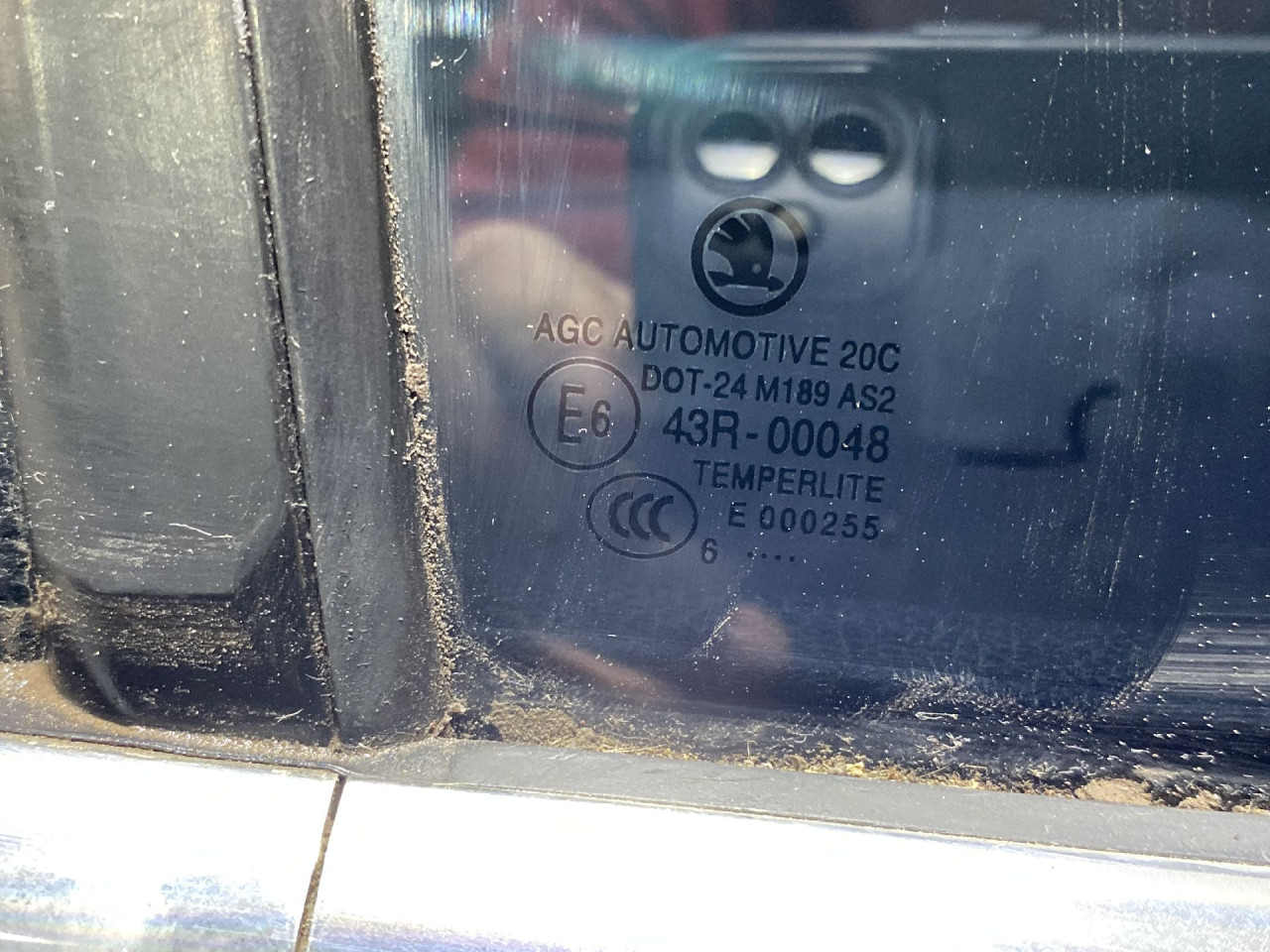 DIJELOVI STAKLO SKODA OCTAVIA > 13-16
