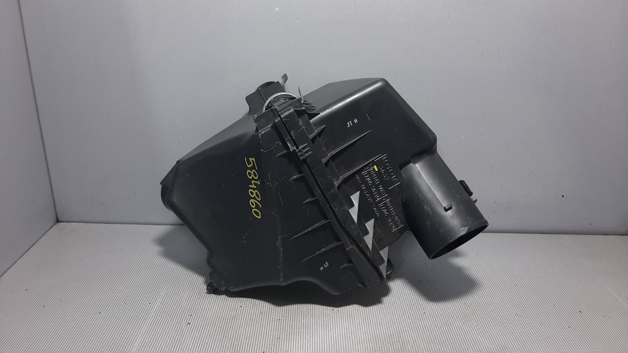 KUCISTE FILTERA ZRAKA TOYOTA RAV 4 > 15-18 17705-36110