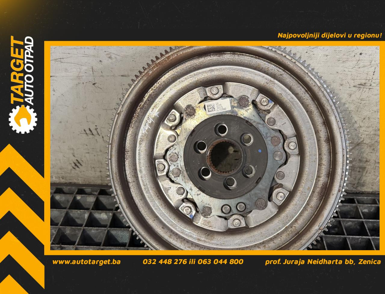DIJELOVI ZAMAJAC VW PASSAT B8 > 14-19 2.0 04L105266AD