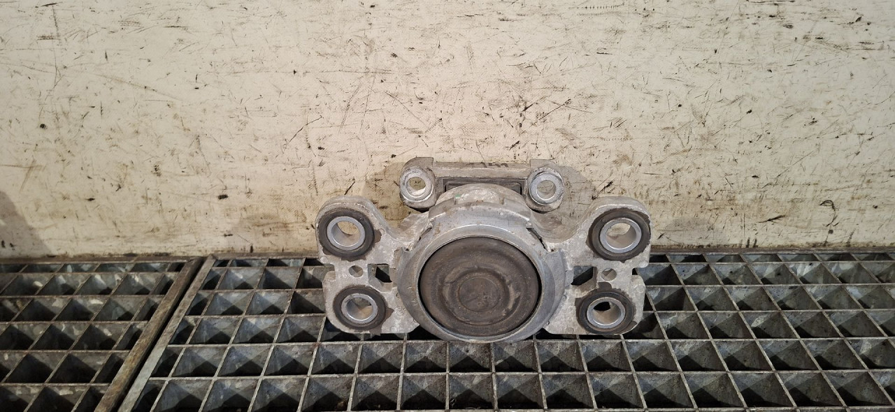 DIJELOVI NOSAC MOTORA VOLVO XC60 > 08-13 2.0 31316874
