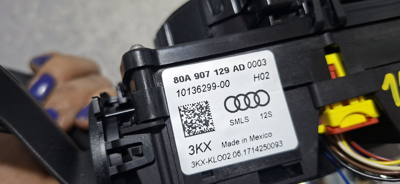 DIJELOVI RUCICE VOLANA AUDI Q5 (FY) > 17 - 20  3.0 80A907129AD