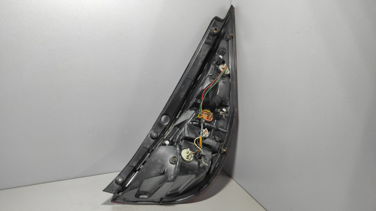 DIJELOVI STOP SVJETLO HYUNDAI I30 > 10-12 924012R0