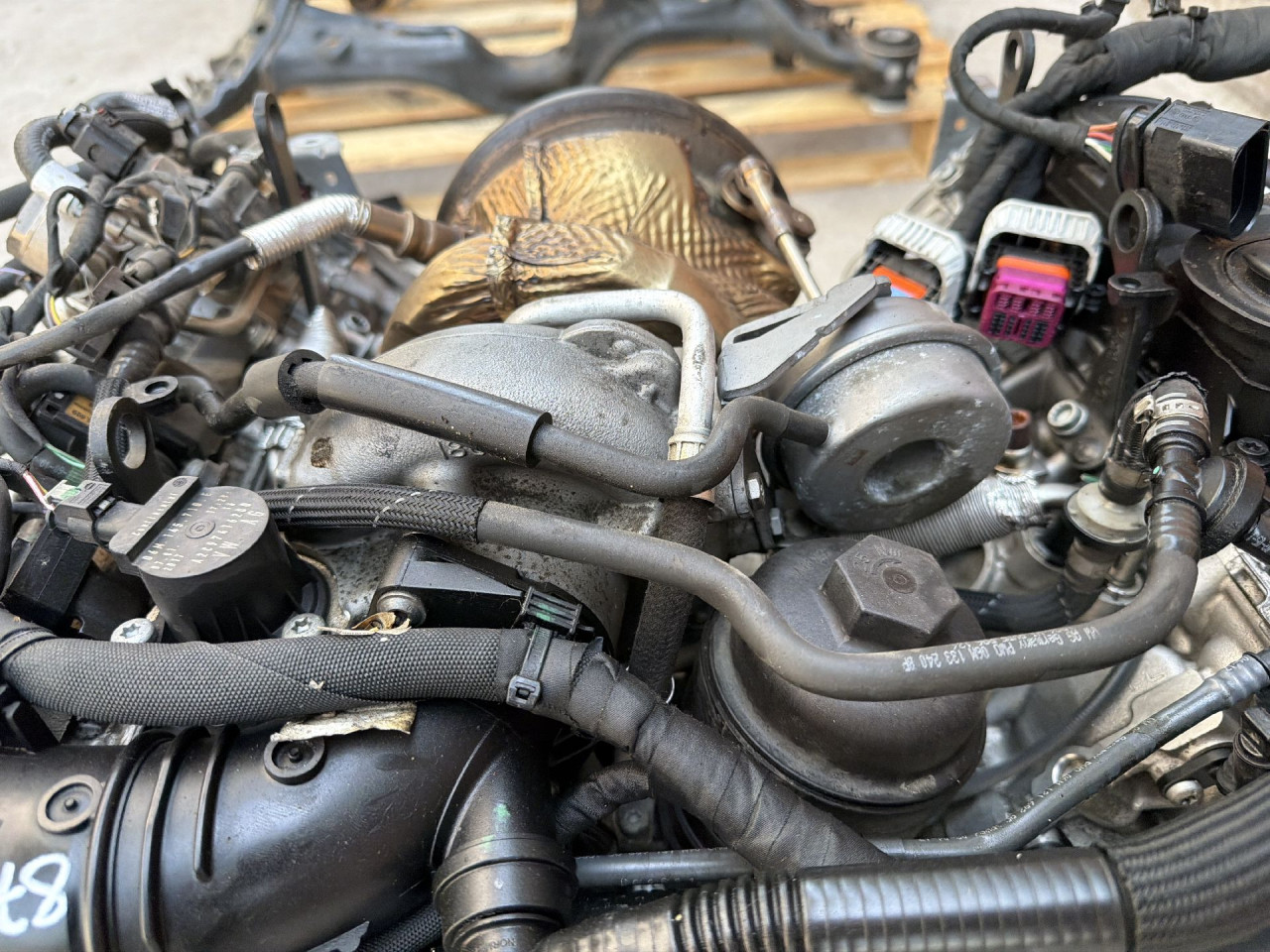 DIJELOVI TURBINA AUDI Q5 (FY) > 17 - 20  3.0 06M145689J