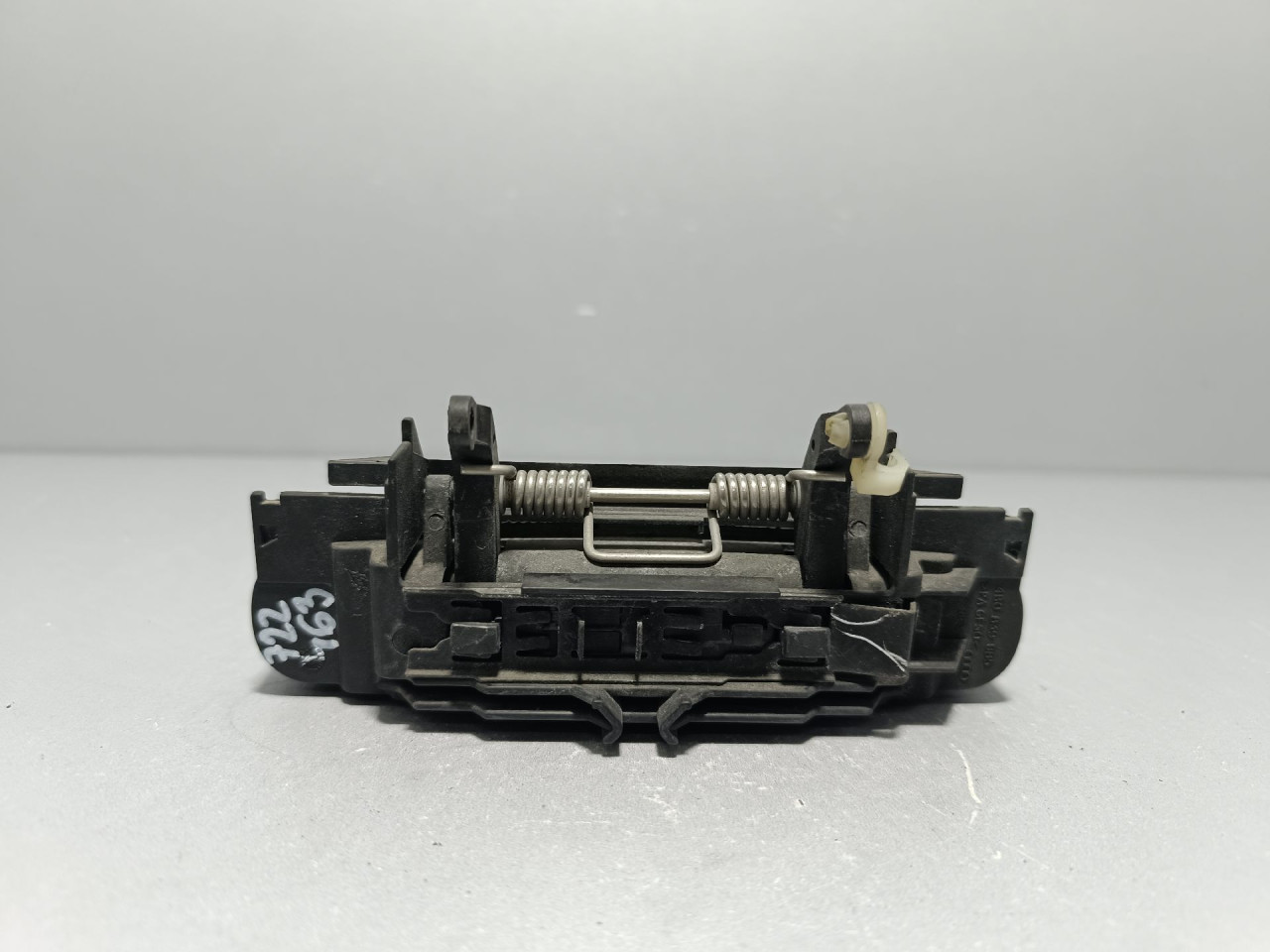 DIJELOVI RUCKA VRATA AUDI A3 > 03-08 4B0839885
