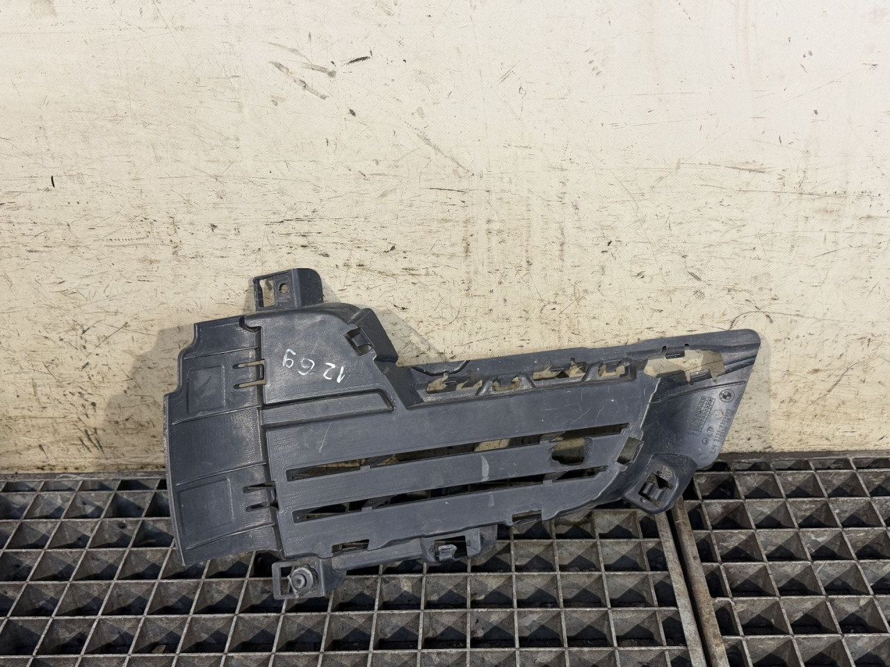 DIJELOVI RESETKA BRANIKA BMW X5 (F15) > 13-18 3.0 7307993