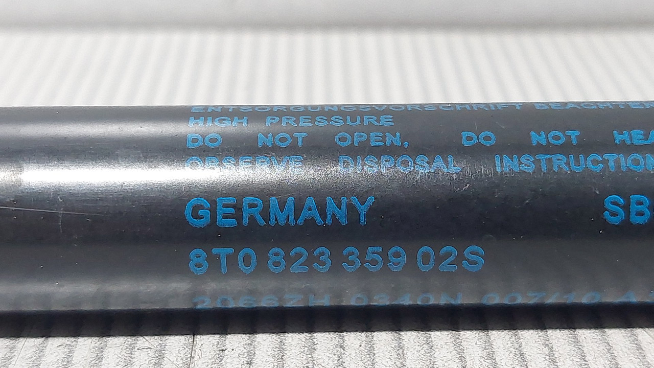AMORTIZER HAUBE AUDI A5 (8T3/8F7) COUPE > 07-11 8T08233