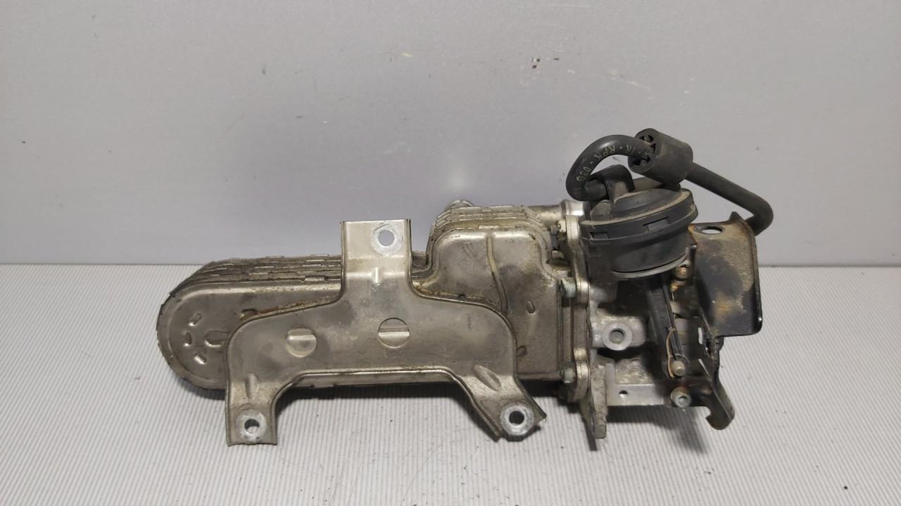 HLADNJAK EGR VENTILA SKODA SUPERB > 02-08 038131513AD
