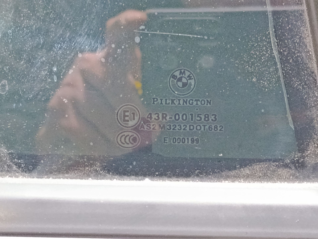 DIJELOVI STAKLO BMW SERIJA 1 (E87/E81) > 07-11