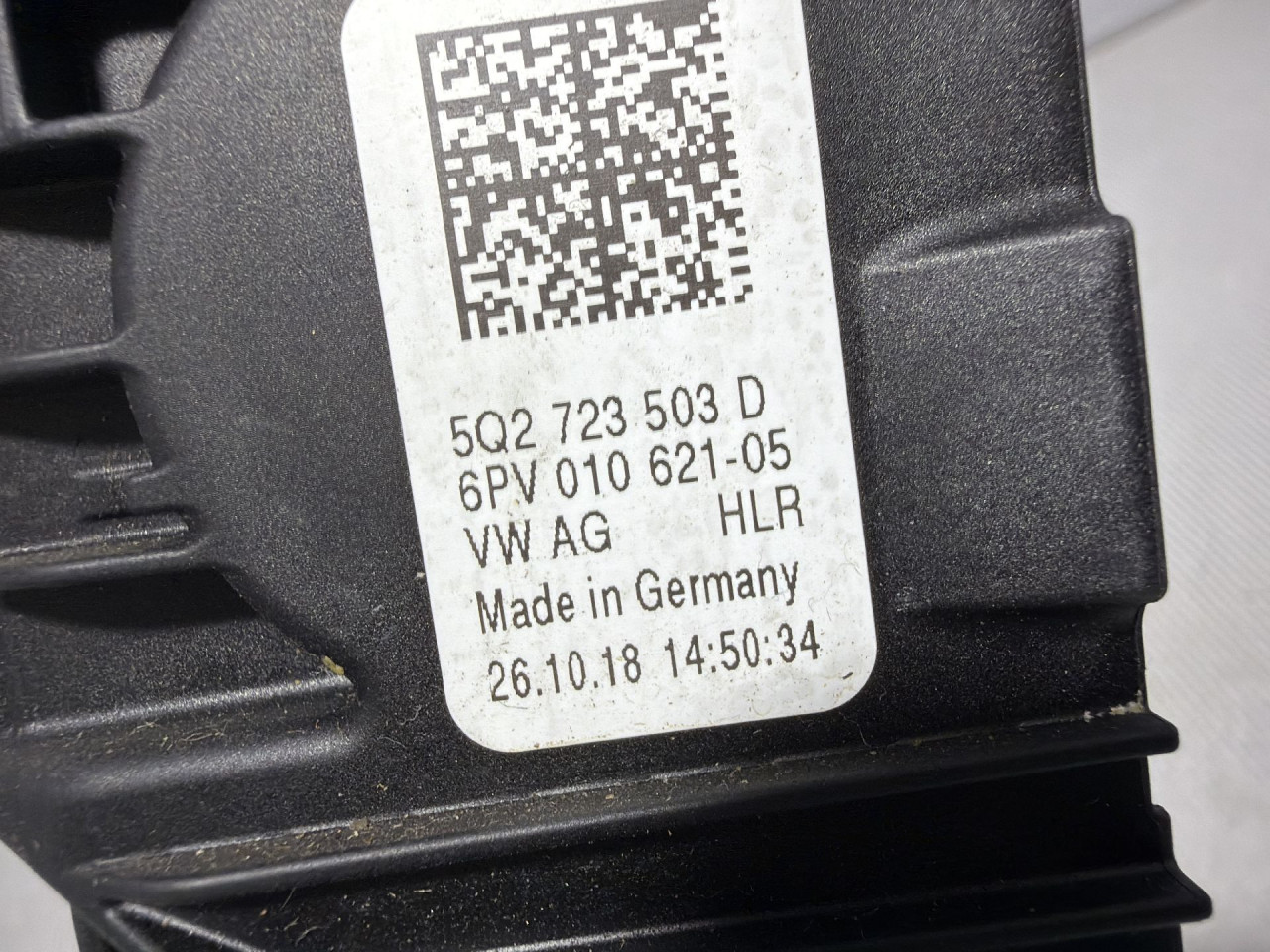 DIJELOVI PAPUCICA GASA VW GOLF 7 FACELIFT > 16-20 1.6 5Q2723503D