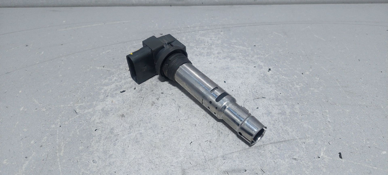 DIJELOVI BOMBINA VW PASSAT B6 > 05-10 036905715F