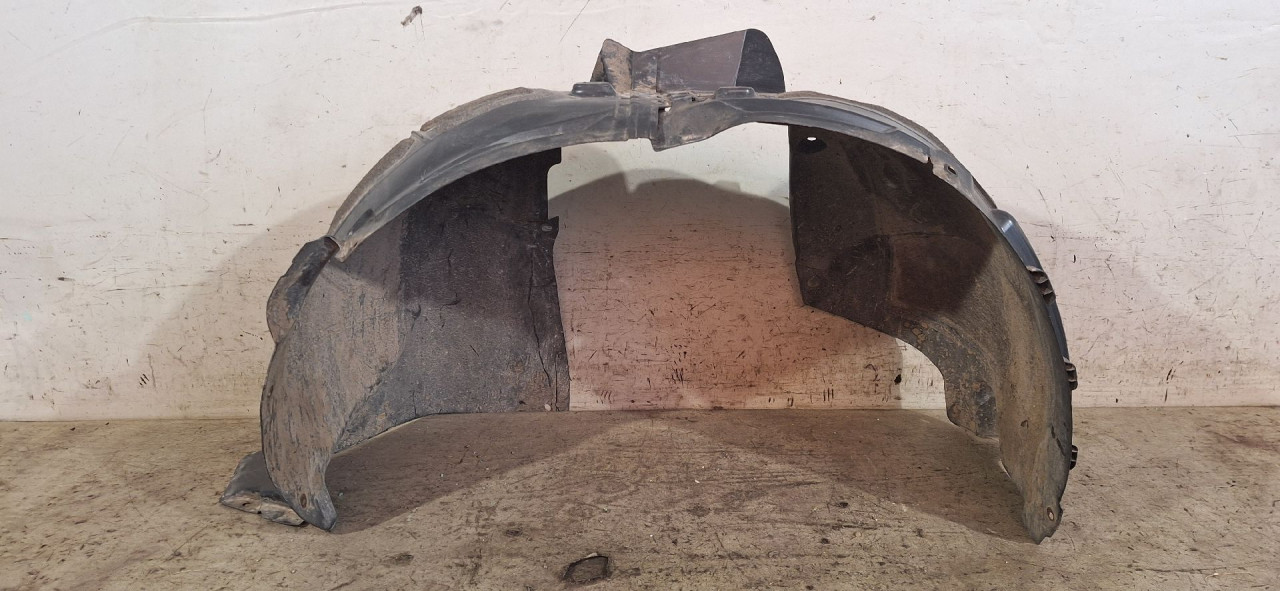 UNUTRASNJI BLATOBRAN OPEL ZAFIRA C > 12-16 13301575
