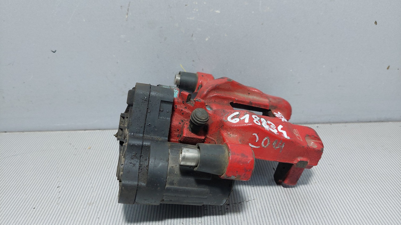 KOCIONA KLJESTA VW GOLF 7 SW > 13- 5Q0515406