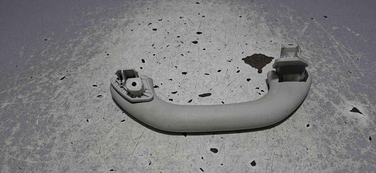 DIJELOVI KROVNA RUCKA VW TIGUAN > 07-11 2.0 1K0857607M