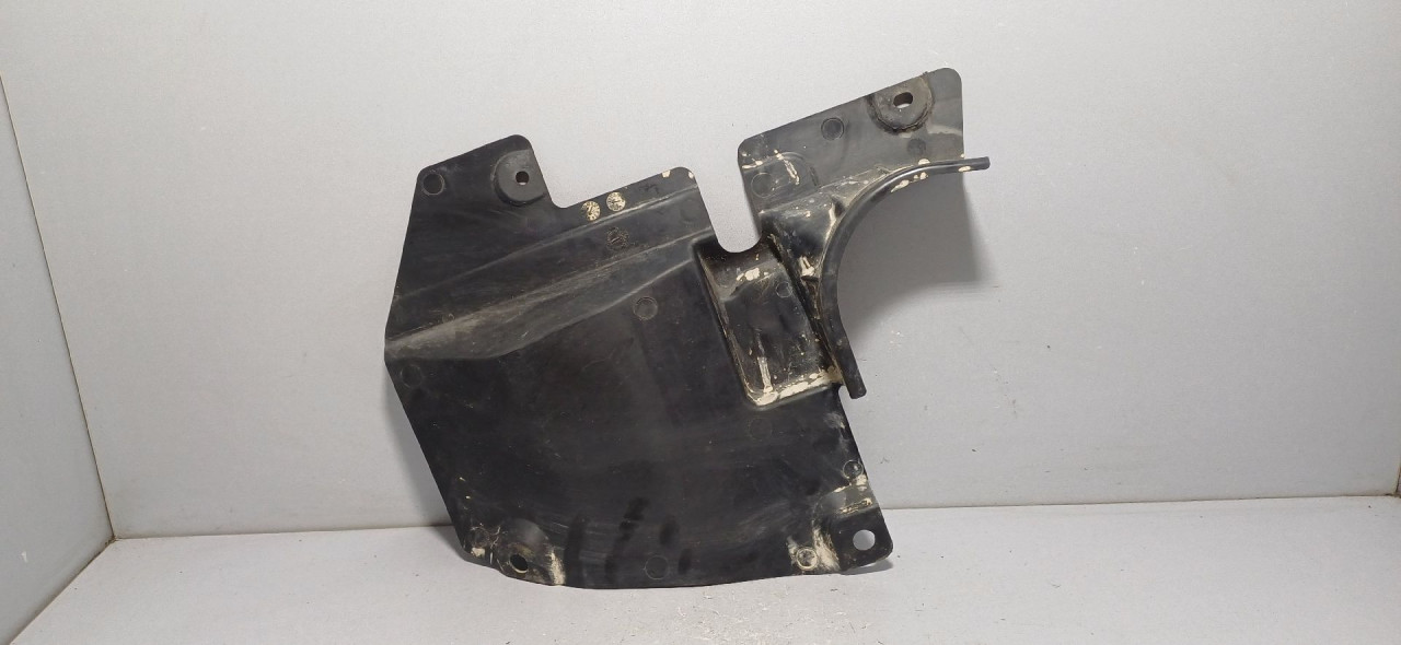 UNUTRASNJI BLATOBRAN MAZDA 3 > 13-16 KD5356341
