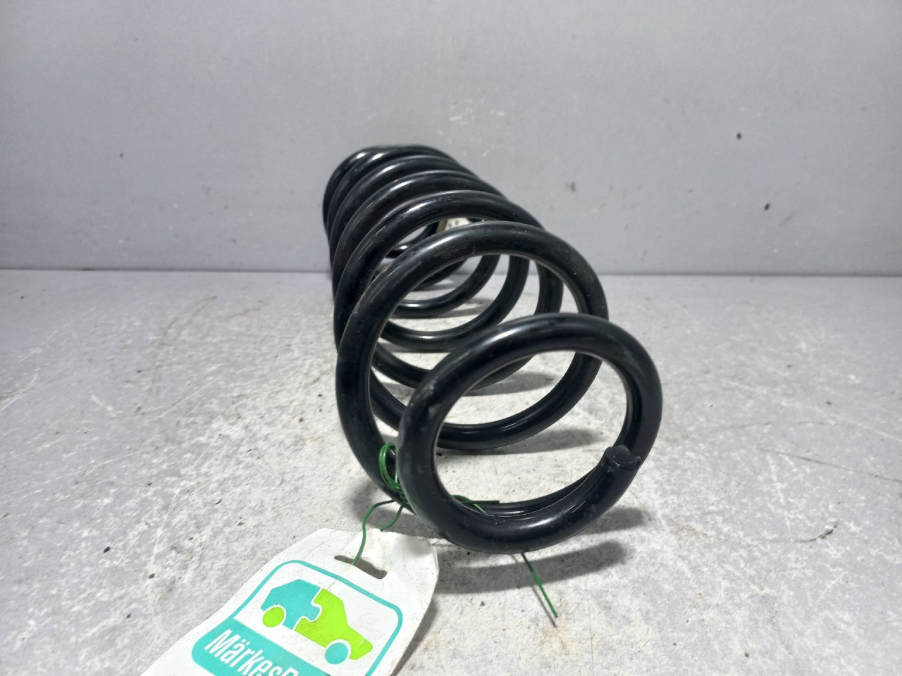 OPRUGA AMORTIZERA VW GOLF 7 > 12-16 5Q0511121AF