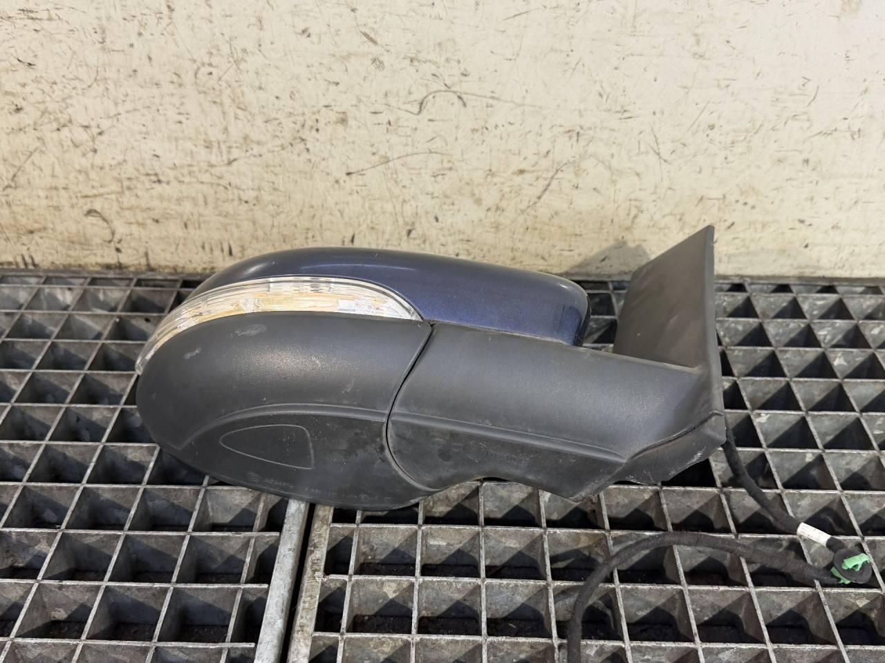 DIJELOVI RETROVIZOR VW TOURAN > 10-15 1.6 1T2857502AN