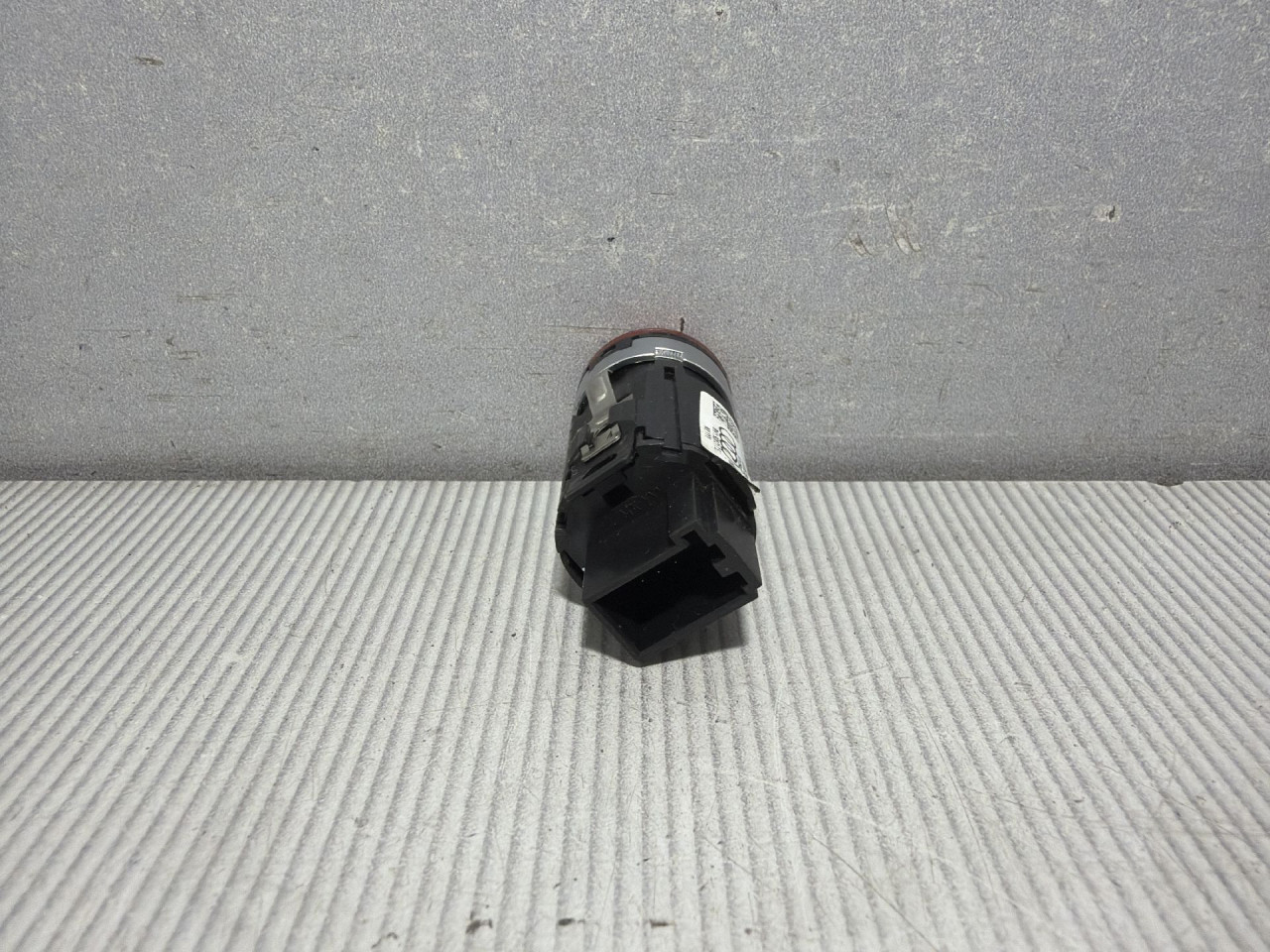 DIJELOVI PREKIDAC AUDI Q5 (FY) > 17 - 20  3.0 8W1905217E