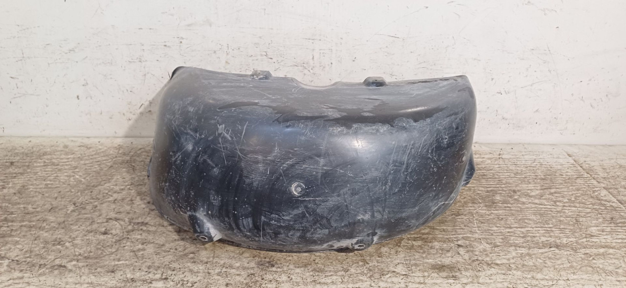 UNUTRASNJI BLATOBRAN VW CADDY > 03-10 2K0810972D