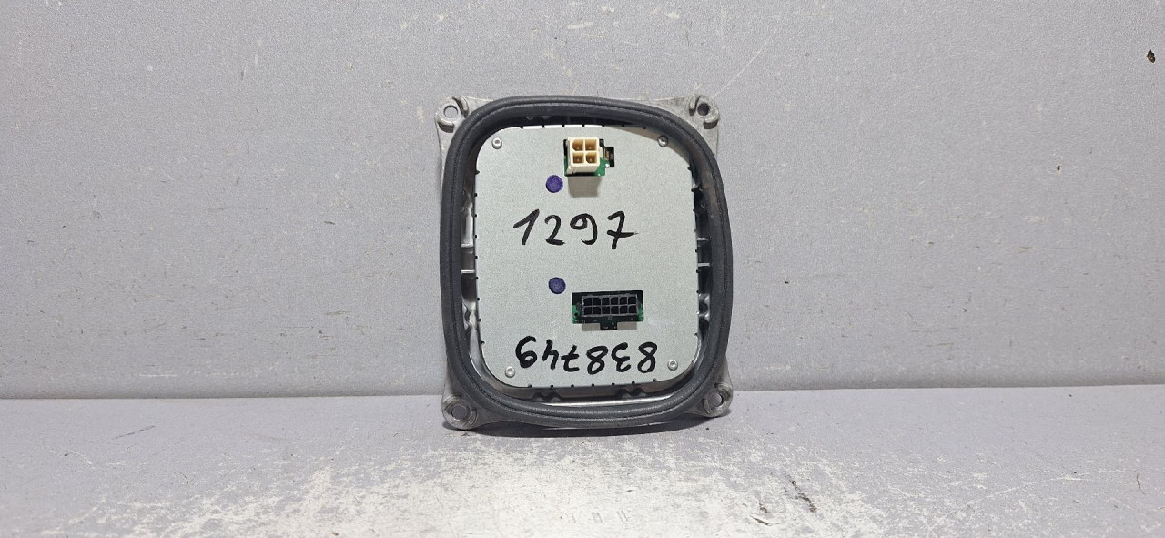 DIJELOVI BALAST FARA PEUGEOT 308 > 13-17 130732940400