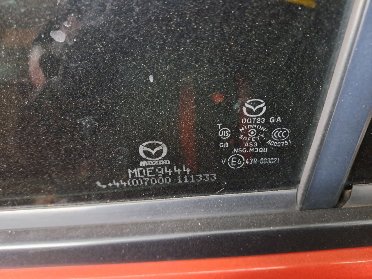 DIJELOVI STAKLO MAZDA CX5 > 12-15