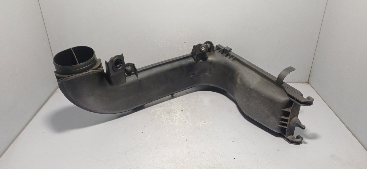 KUCISTE FILTERA ZRAKA BMW SERIJA 3 (F30/F31) M-TECH > 1