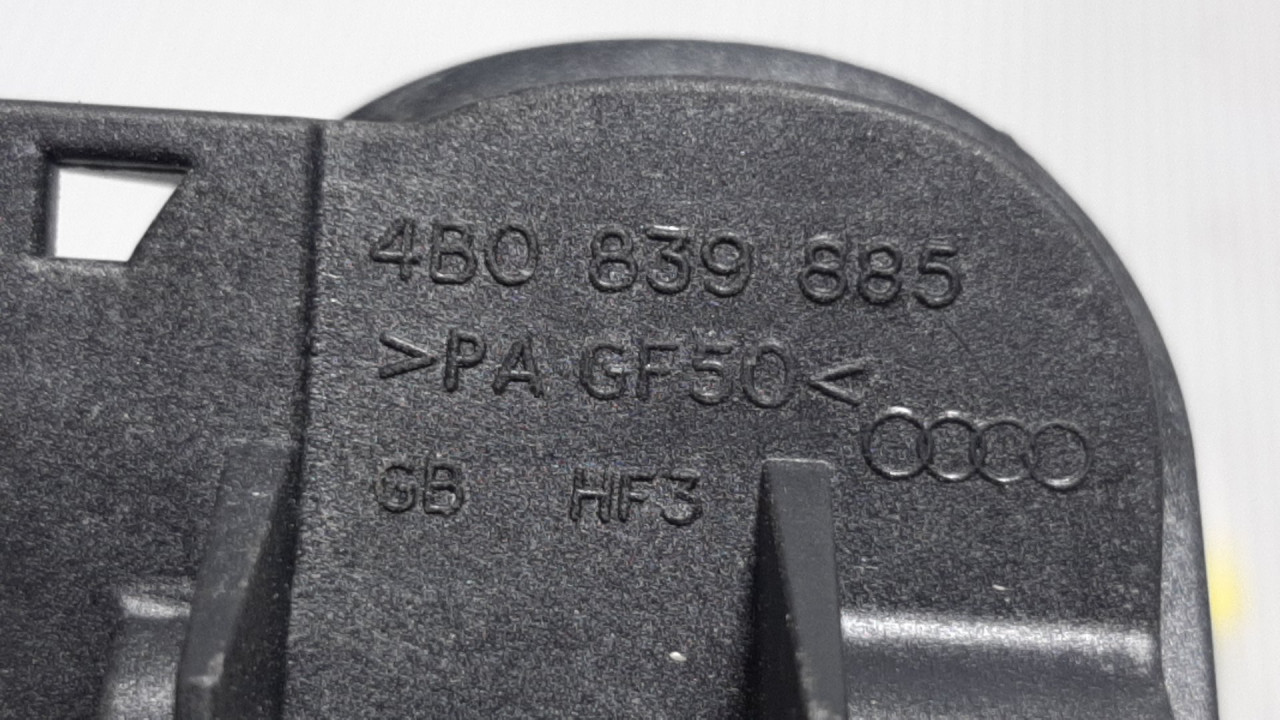 RUCKA VRATA AUDI A4 (B7) > 04-07 4B0839885