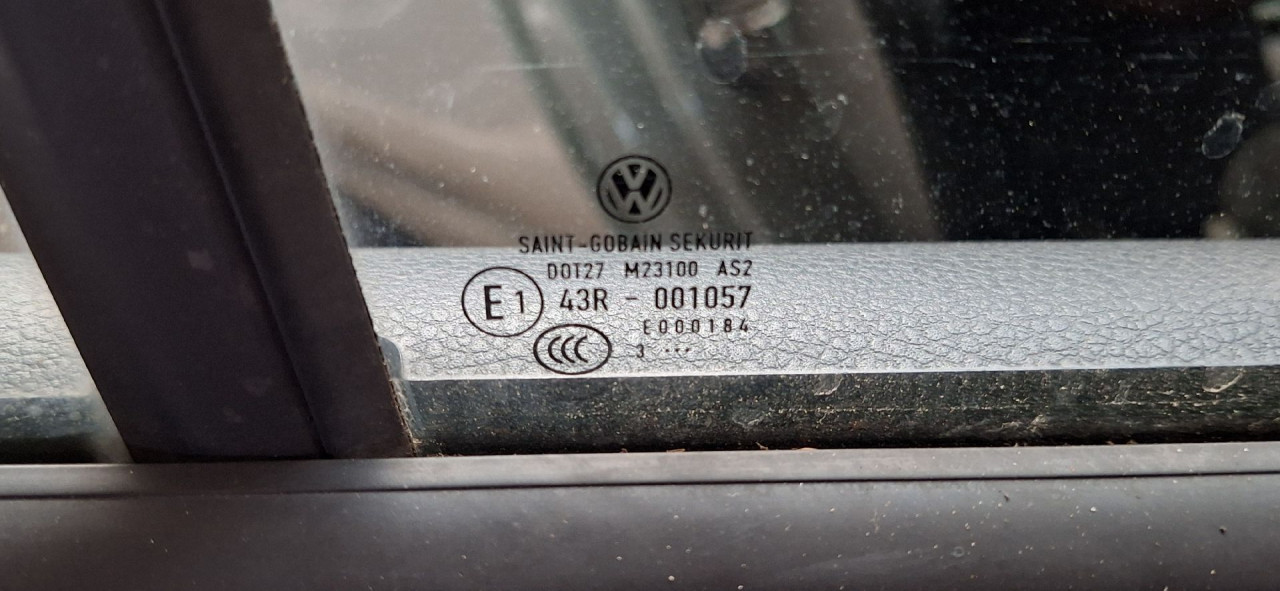 DIJELOVI STAKLO VW GOLF 7 > 12-16 1.6