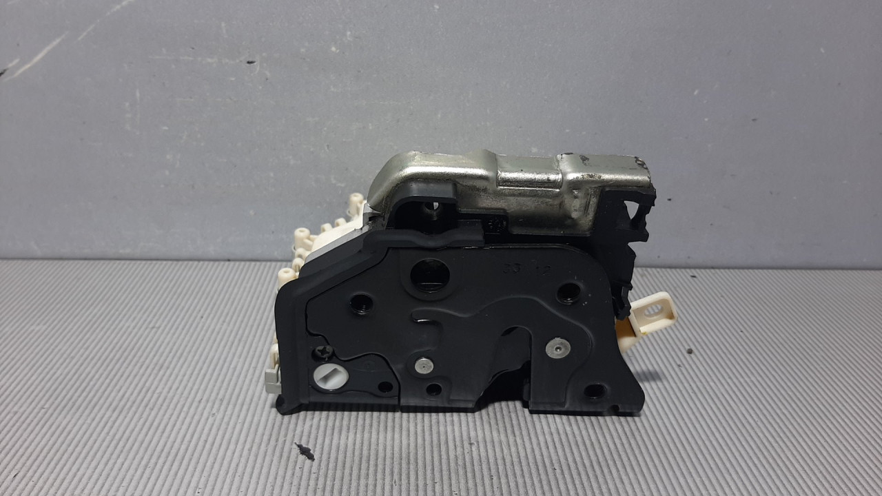 DIJELOVI BRAVA VRATA AUDI Q7 > 09-15 8J1837016C