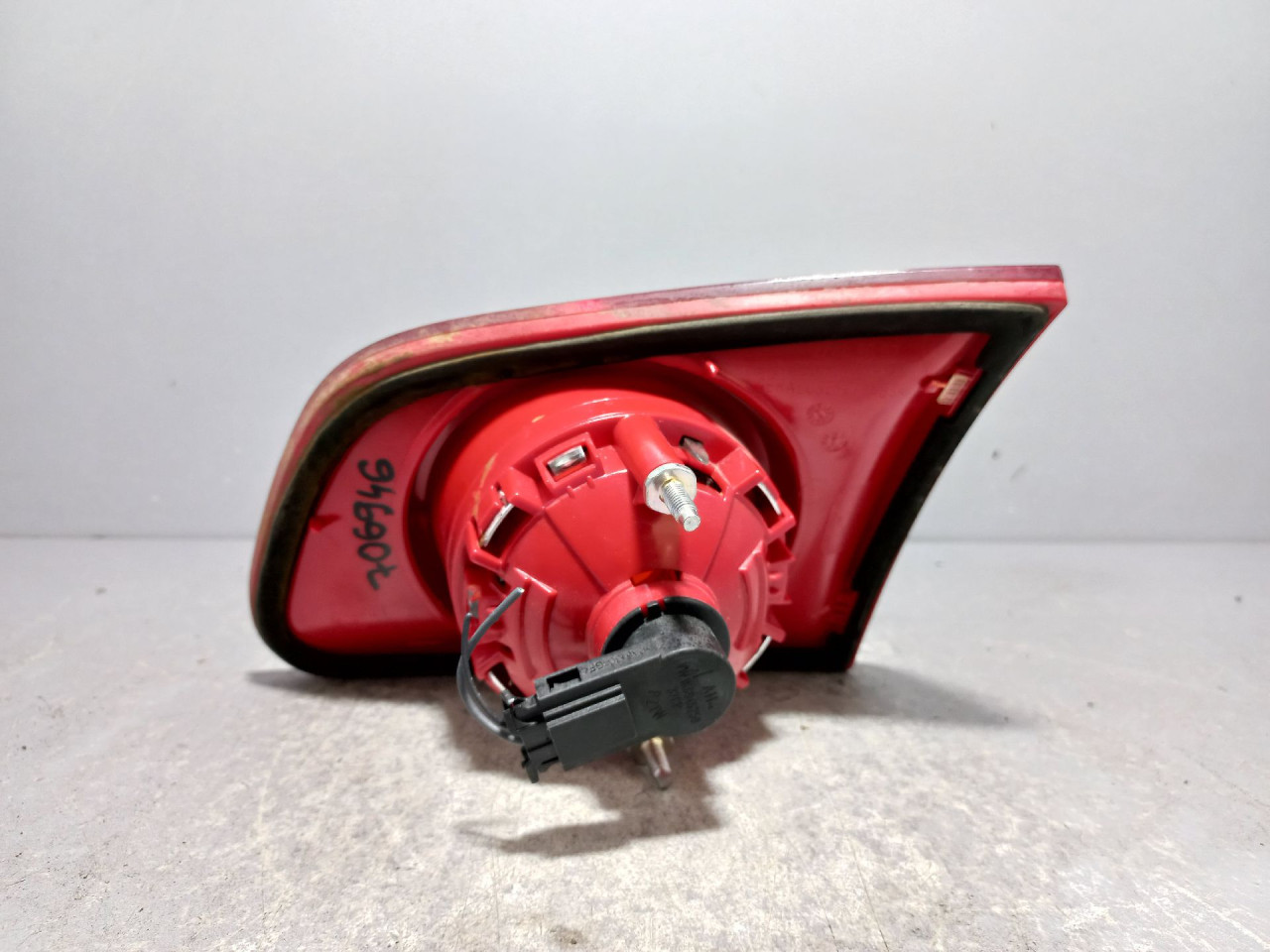 STOP SVJETLO VW PASSAT B6 > 05-10 3C9945093
