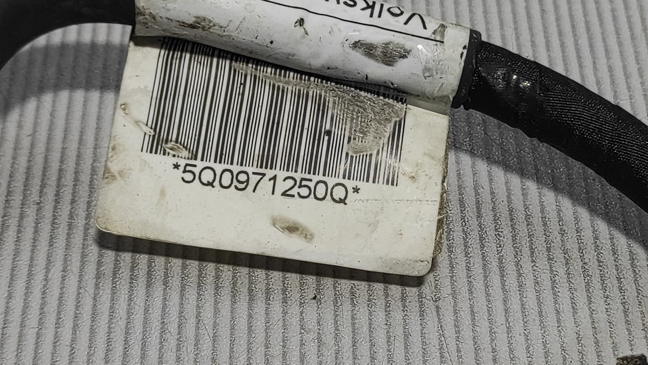 DIJELOVI KLEMA VW GOLF 7 > 12-16 5Q0971250Q